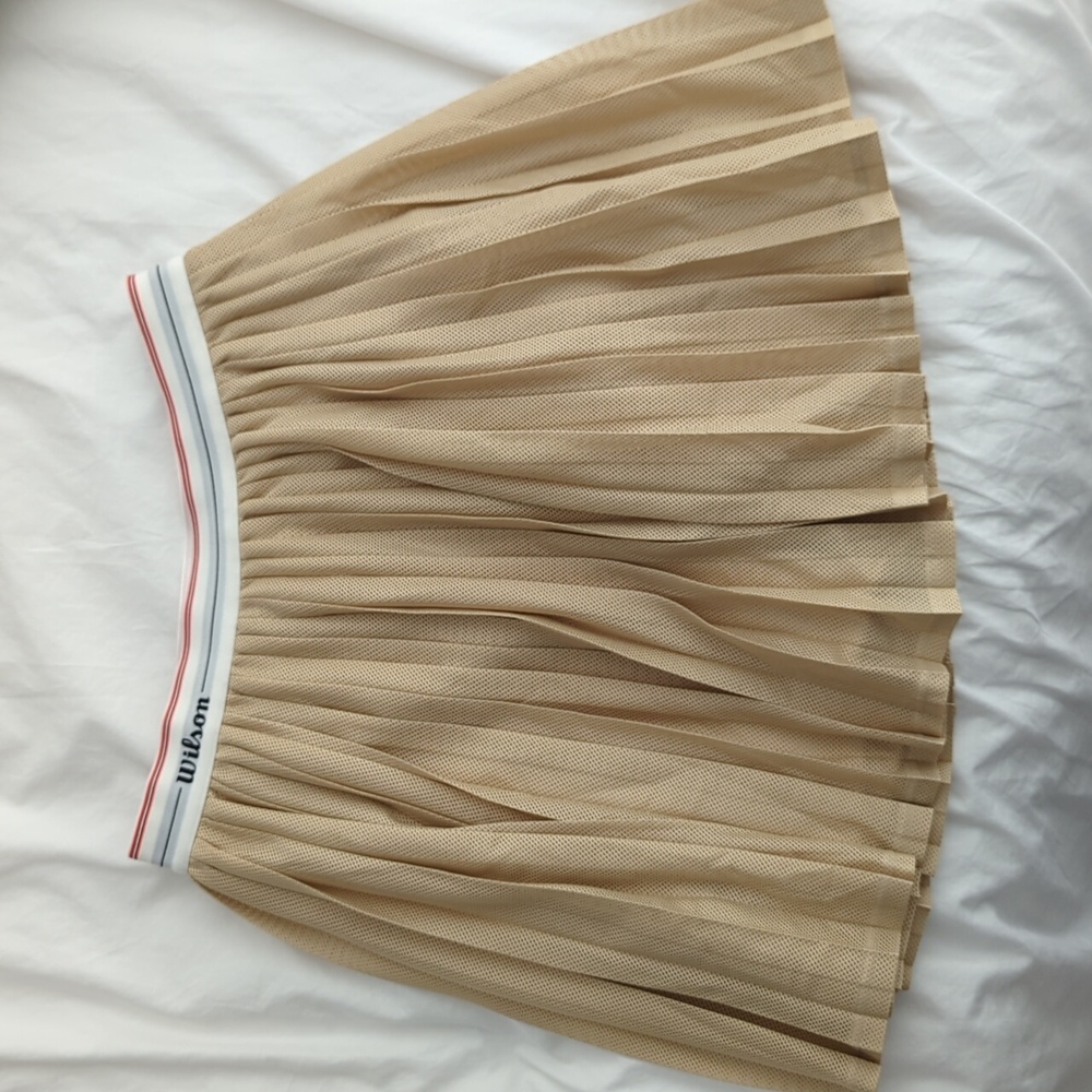 Wilson Beige pleated tennis skirt